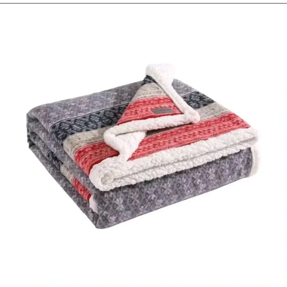 Fair Isle Silver Ikat Sherpa Reverse 50